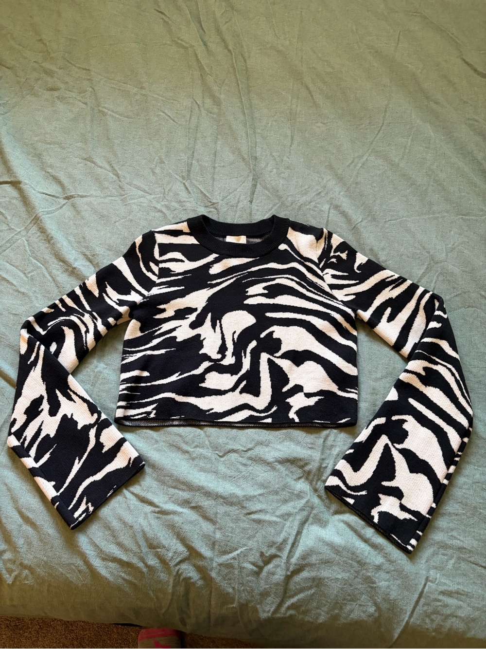 H&M Black & White Zebra-Print Cropped Long-Bell Sleeve Top
